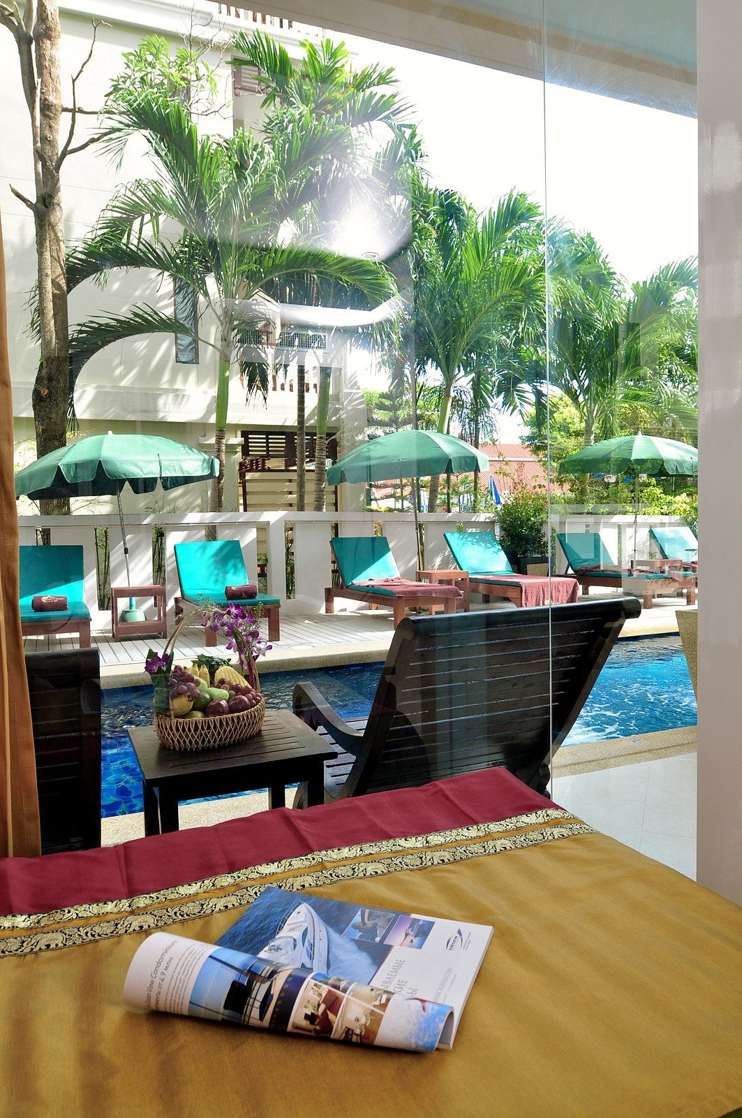 Premier Pool Access, photo 4 of 5